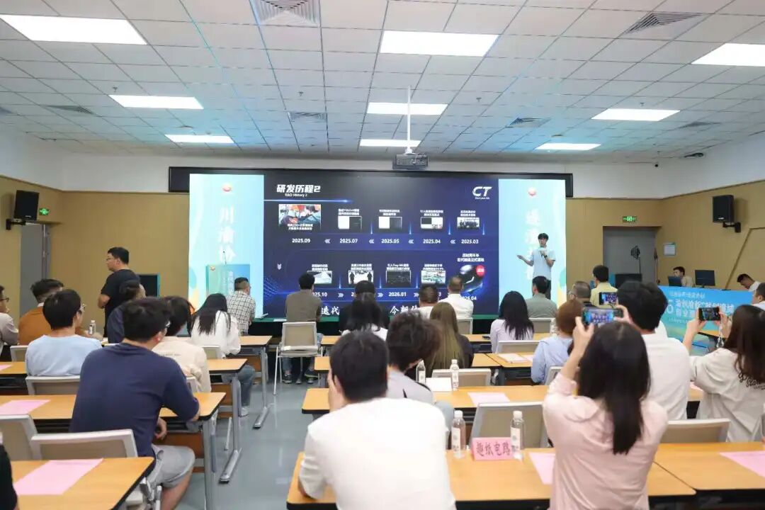 2eb234300310453c94cd065f4cfcf49f.jpg